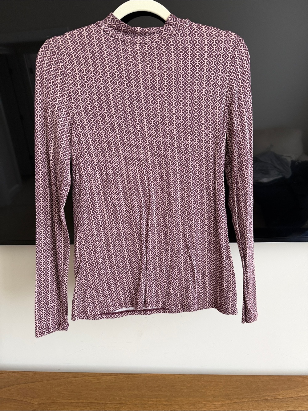 Long Sleeve Mock Neck Top in Pink Geo Print